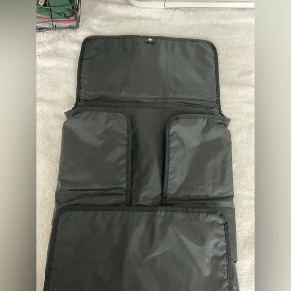 Kate Spade Diaper Changing Pad Black - Excellent Condition - Picture 7 of 8